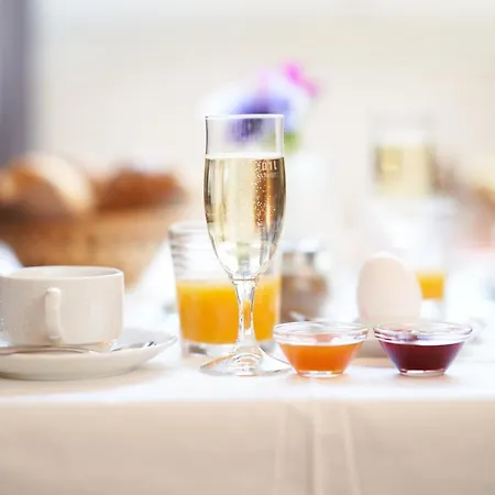 מלון Marco Polo מונסטר